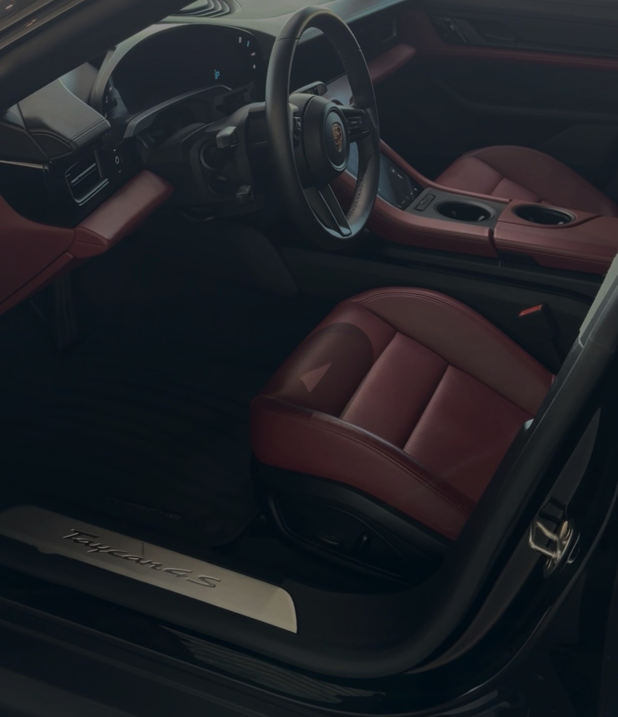 Glanzende auto na premium detailing door Blinq Detailing in Roeselare